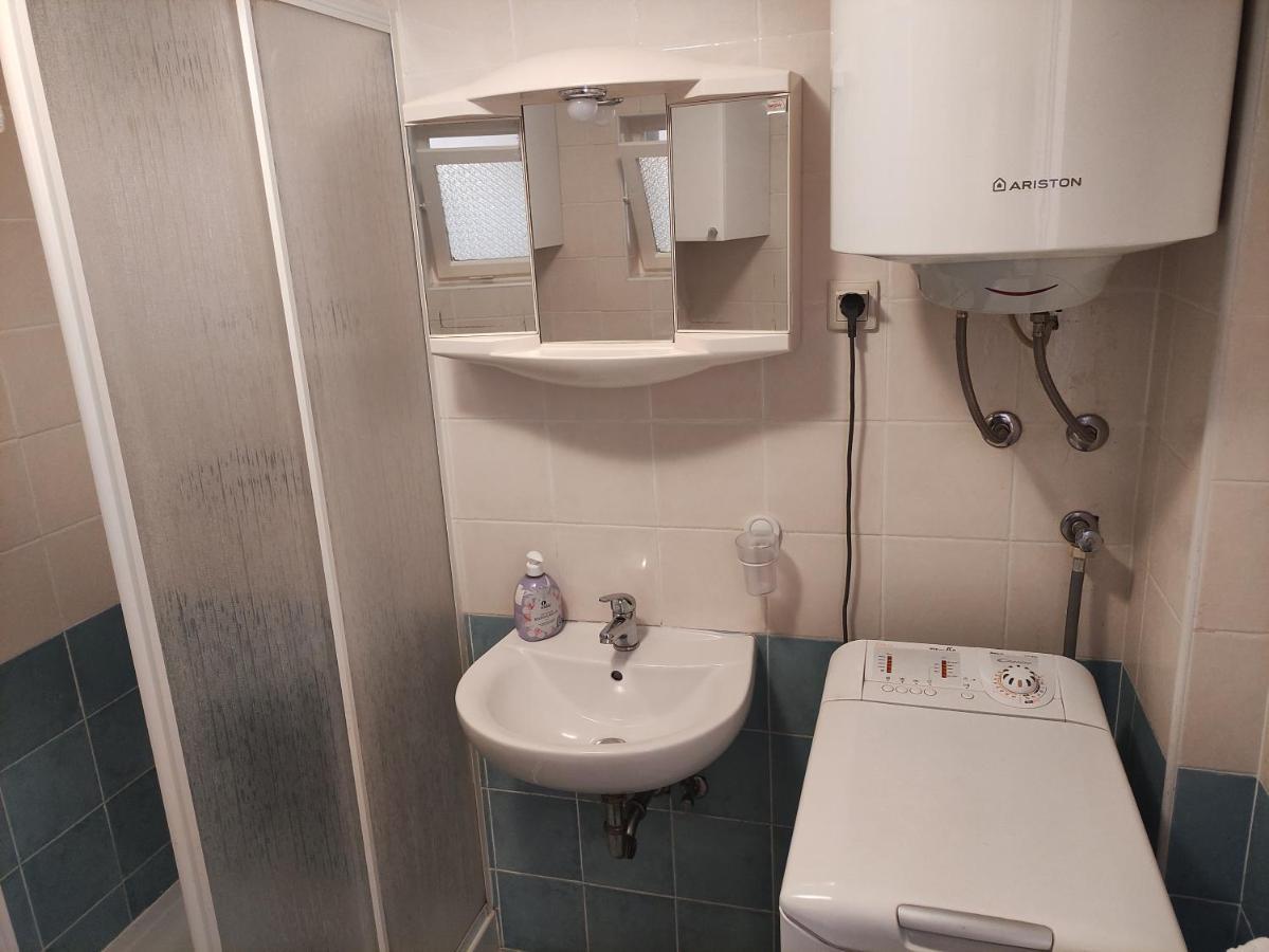 Apartment Valenta Poreč Eksteriør billede