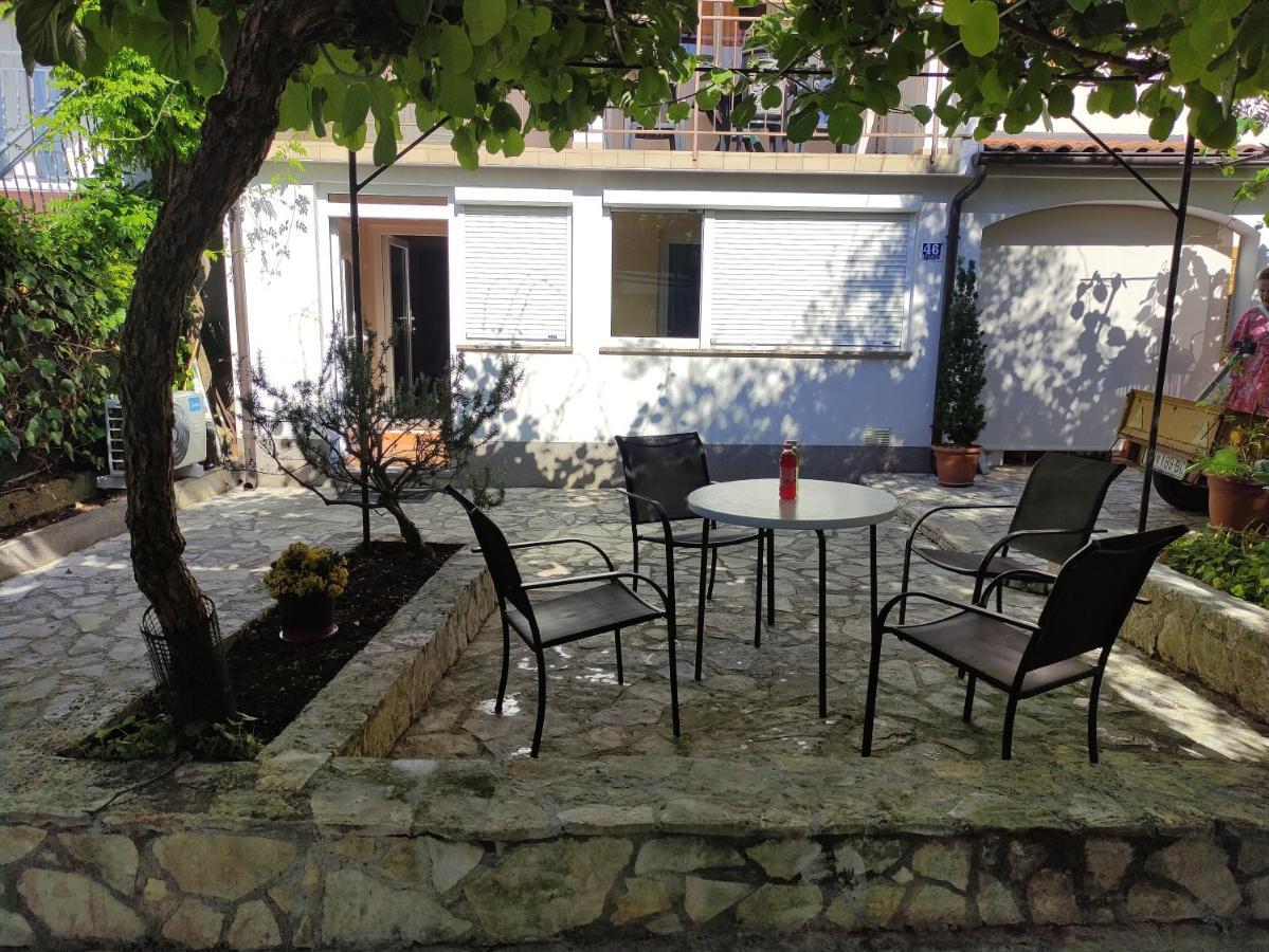 Apartment Valenta Poreč Eksteriør billede