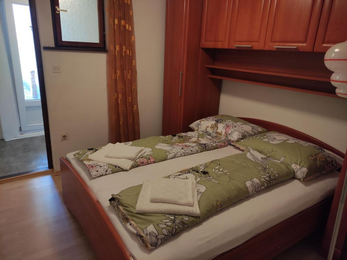Apartment Valenta Poreč Eksteriør billede