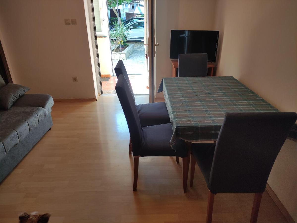 Apartment Valenta Poreč Eksteriør billede